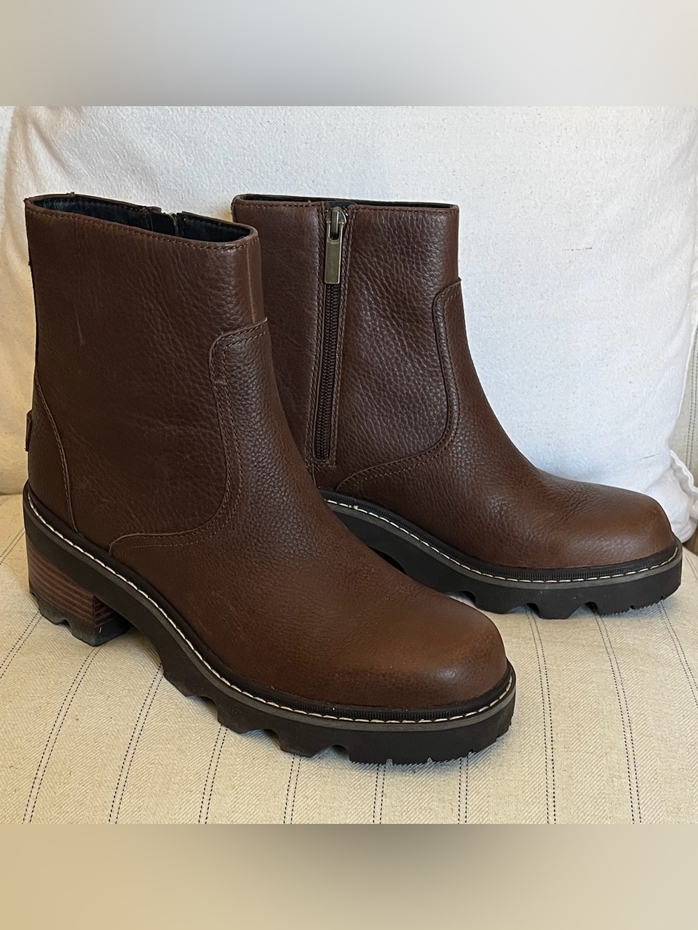 Sorel Dark Brown Ankle Booties